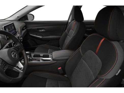 Used 2020 Nissan Sentra SR w/ Premium Package FWD image 8