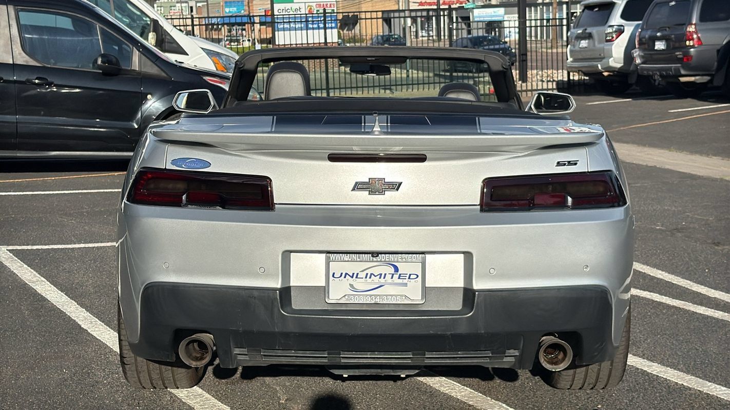 Used 2015 Chevrolet Camaro SS w/ RS Package RWD image 12