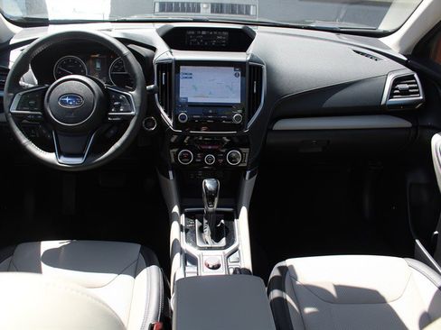 Used 2023 Subaru Forester Limited AWD/4WD image 25