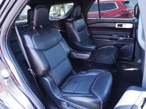 Used 2020 Ford Explorer ST w/ Premium Technology Package AWD/4WD image 9