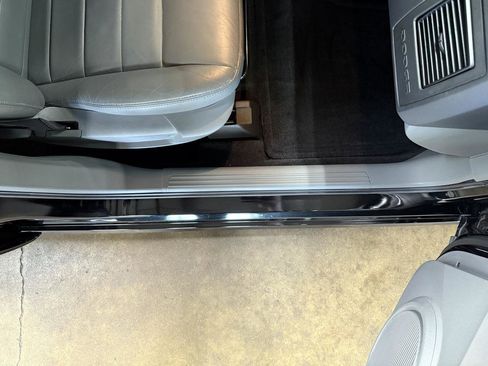 Used 2005 Dodge Magnum R/T image 71