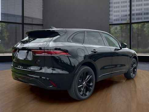 New 2026 Jaguar F-PACE R-Dynamic S image 13