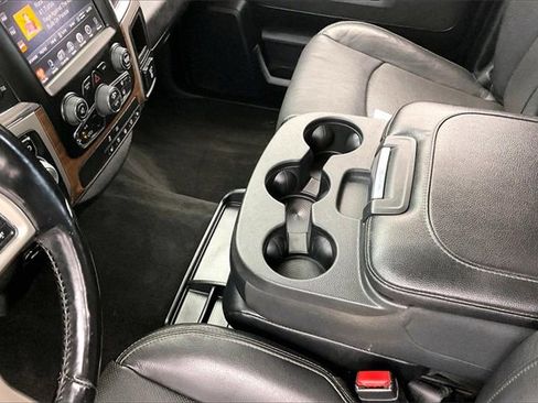 Used 2017 RAM 1500 Laramie image 15