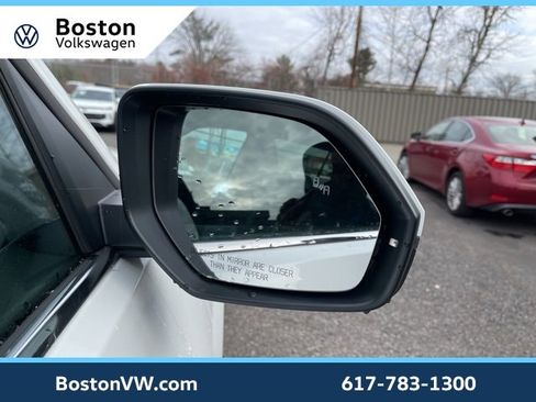 New 2026 Volkswagen Atlas SE image 7