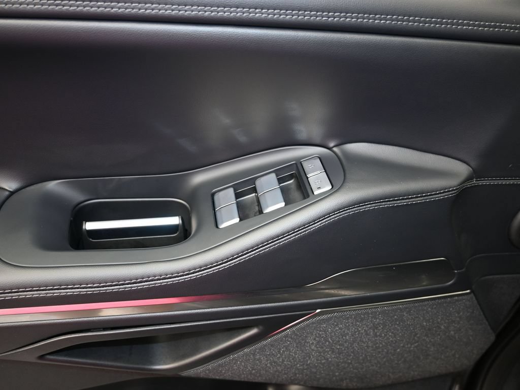 New 2026 Lincoln Navigator Reserve w/ Jet Appearance Package AWD/4WD image 11