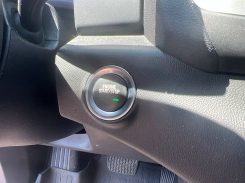 Used 2023 GMC Terrain SLT w/ LPO, Floor Liner Package AWD/4WD image 34