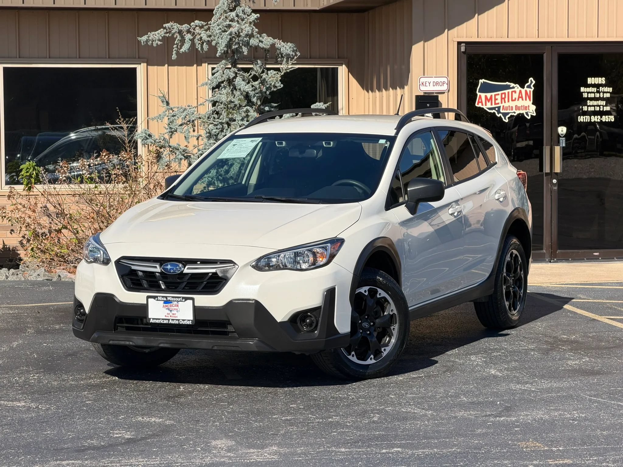 Used 2022 Subaru Crosstrek 2.0i AWD/4WD image 2