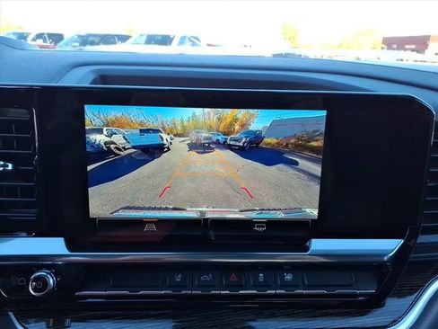 New 2026 GMC Sierra 3500 SLE w/ SLE Value Package image 15