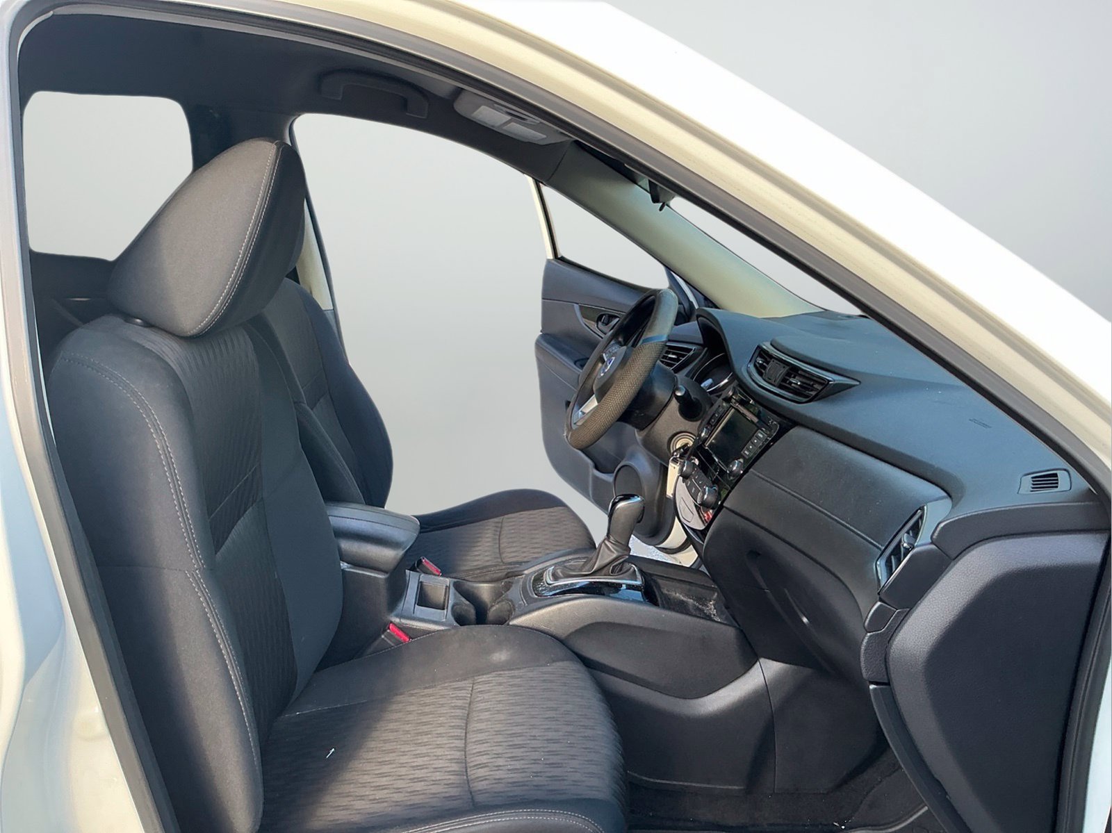 Certified 2020 Nissan Rogue S FWD image 15