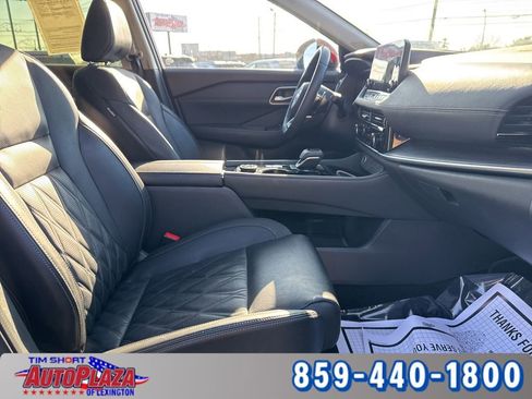 Used 2023 Nissan Rogue Platinum w/ Platinum Premium Package image 45