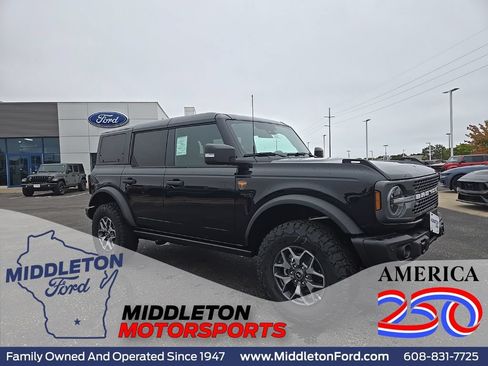 New 2025 Ford Bronco Badlands AWD/4WD image 1