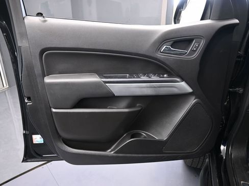 Used 2019 Chevrolet Colorado ZR2 w/ LPO, Power Package image 12