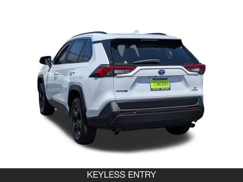 Used 2024 Toyota RAV4 LE AWD/4WD image 7