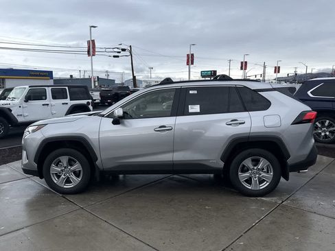 New 2025 Toyota RAV4 XLE image 2