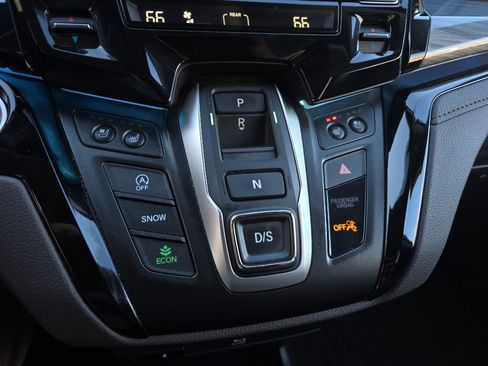 Used 2023 Honda Odyssey Elite image 18