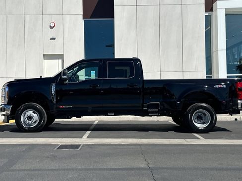 New 2026 Ford F350 XLT w/ XLT Premium Package AWD/4WD image 6