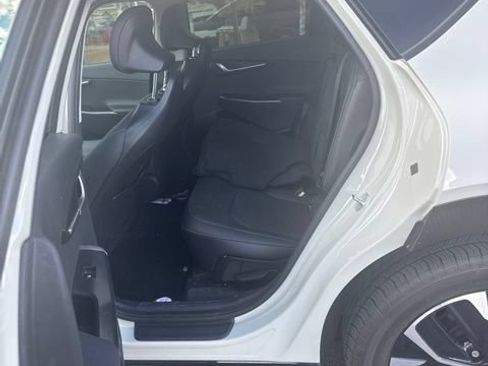 Used 2023 Kia EV6 Wind w/ Wind Technology Package AWD/4WD image 13