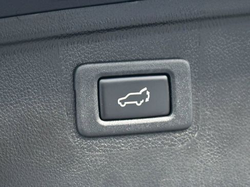 Used 2019 Subaru Outback 2.5i Premium w/ Popular Package #2 image 17