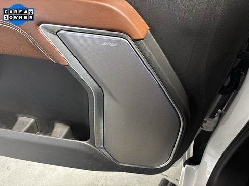 Used 2024 GMC Sierra 2500 Denali Ultimate image 13