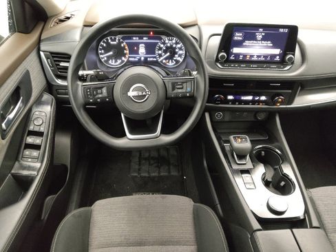 Used 2023 Nissan Rogue SV image 22