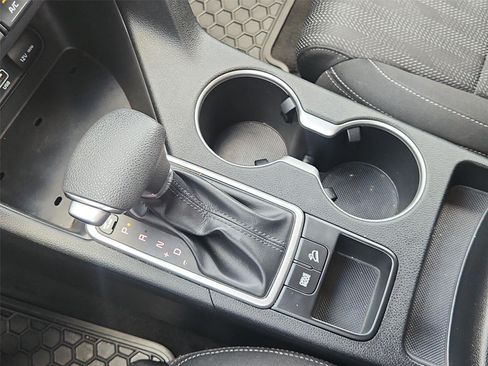 Used 2019 Kia Sportage LX FWD image 15
