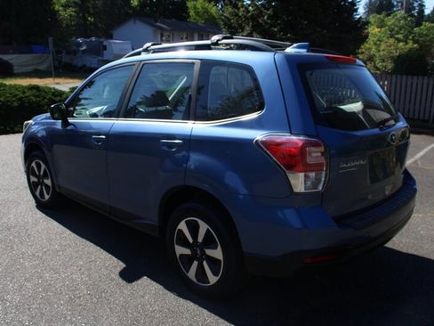 Used 2017 Subaru Forester 2.5i w/ Alloy Wheel Package AWD/4WD image 4