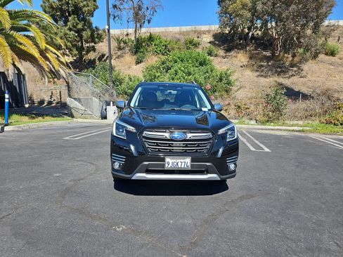 Used 2023 Subaru Forester Touring AWD/4WD image 12