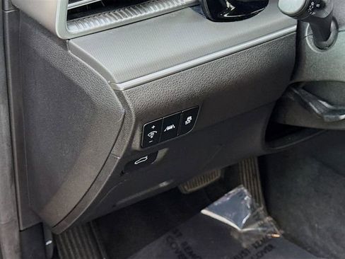 Used 2022 Kia K5 LXS image 10