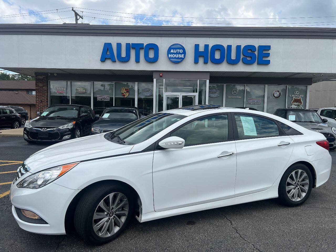 Used 2014 Hyundai Sonata Limited FWD image 1