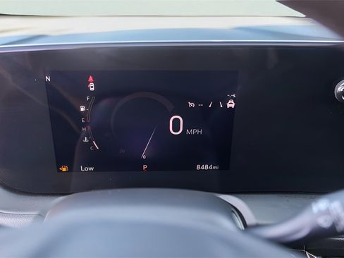 Used 2025 Buick Encore GX Sport Touring w/ Comfort Package image 14