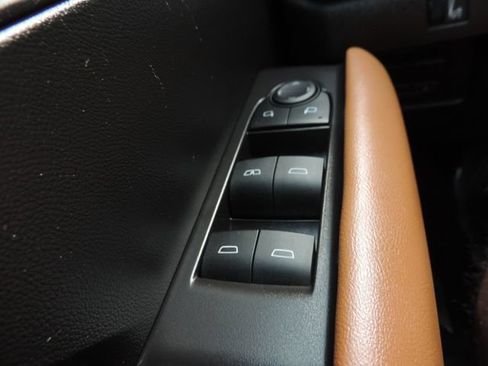 Used 2024 GMC Canyon AT4 AWD/4WD image 29