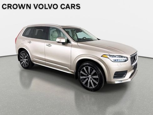 Used 2023 Volvo XC90 B5 Core w/ Climate Package AWD/4WD image 4