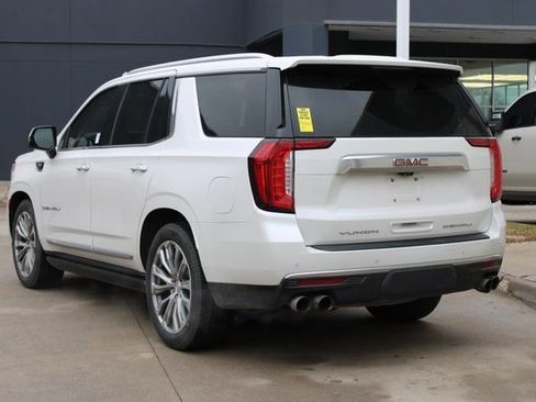 Used 2021 GMC Yukon Denali image 3