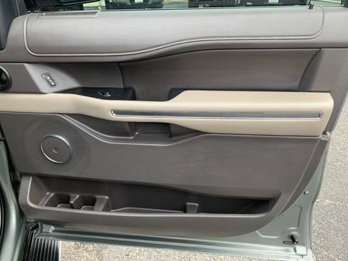 Used 2019 Ford Expedition Max XLT w/ Equipment Group 202A image 28