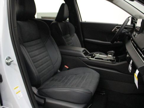 New 2026 Mitsubishi Outlander Trail Edition image 19