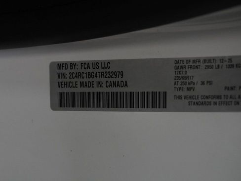 New 2026 Chrysler Pacifica Select FWD image 37