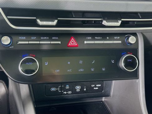 Certified 2025 Hyundai Sonata SEL image 16