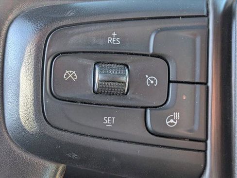 Used 2022 GMC Sierra 2500 AT4 image 11