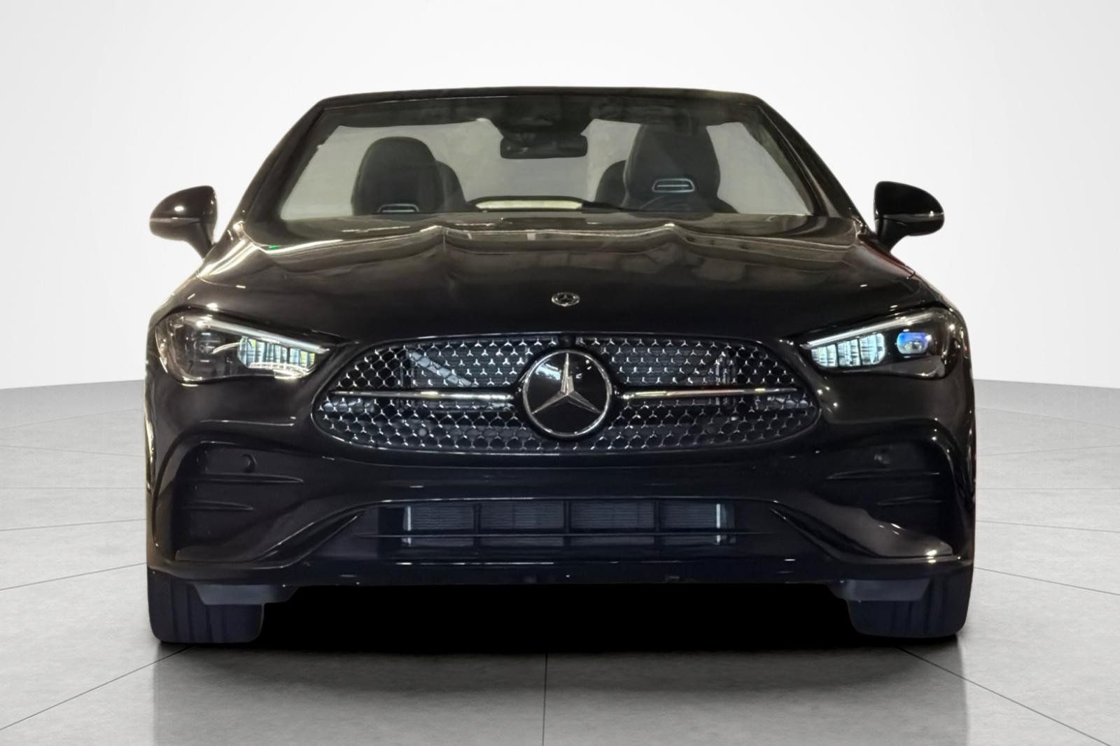 New 2027 Mercedes-Benz CLE 300 4MATIC Cabriolet image 8