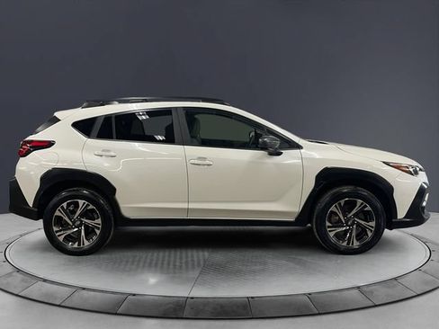 Used 2024 Subaru Crosstrek 2.0i Premium w/ Crosstrek Mirror Package AWD/4WD image 6