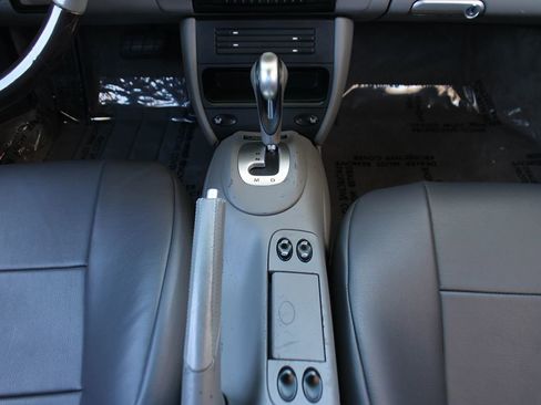 Used 2002 Porsche 911 Carrera 4S AWD/4WD image 23