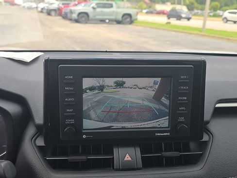 Used 2020 Toyota RAV4 XLE w/ All Weather Liner Package AWD/4WD image 20