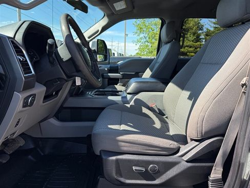 Used 2018 Ford F250 XLT w/ XLT Value Package AWD/4WD image 9