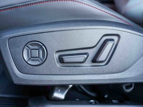 New 2025 Audi Q3 2.0T Premium Plus image 22