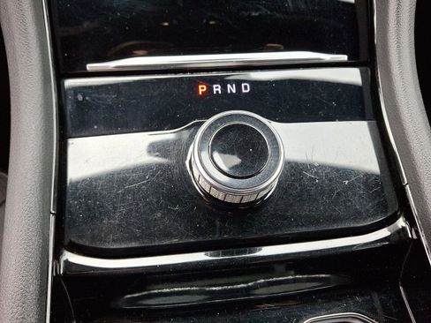 Certified 2022 Jeep Grand Cherokee L Laredo image 15