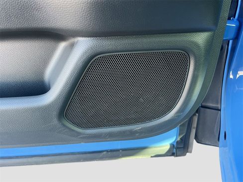 Used 2025 Honda Pilot TrailSport image 18