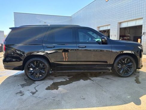 Used 2021 Cadillac Escalade Sport w/ Driver Assist Tech Package AWD/4WD image 6