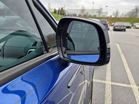 Used 2022 Kia Sorento EX image 17