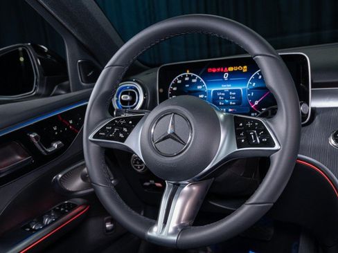 Certified 2026 Mercedes-Benz C 300 Sedan image 18