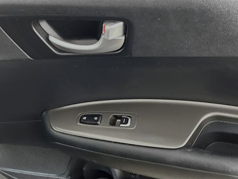 Used 2019 Kia Optima LX FWD image 31